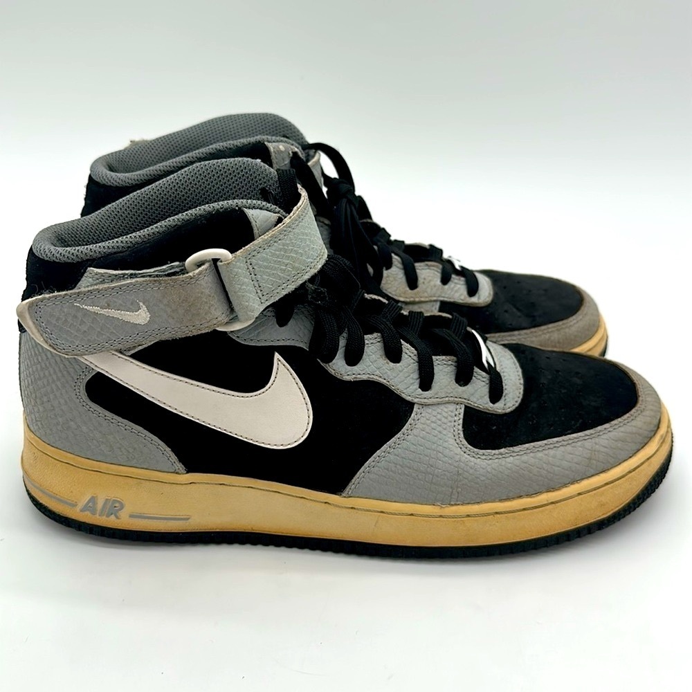 Nike Air Force 1 Mid Men Size 10.5 Grey White Black Casual AF1 315123-024